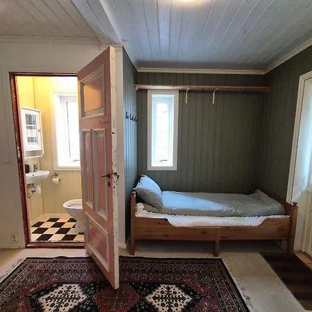 I Autentisk Bergenshus Med Unik Utsikt Og Privat Hage * Bergen